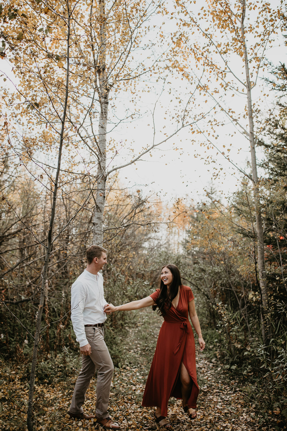 Alberta-fall-sunset-engagement