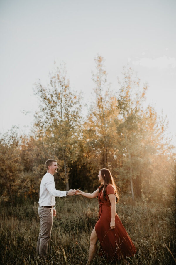 Alberta-fall-sunset-engagement