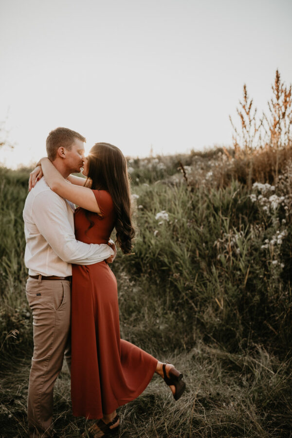 Alberta-fall-sunset-engagement