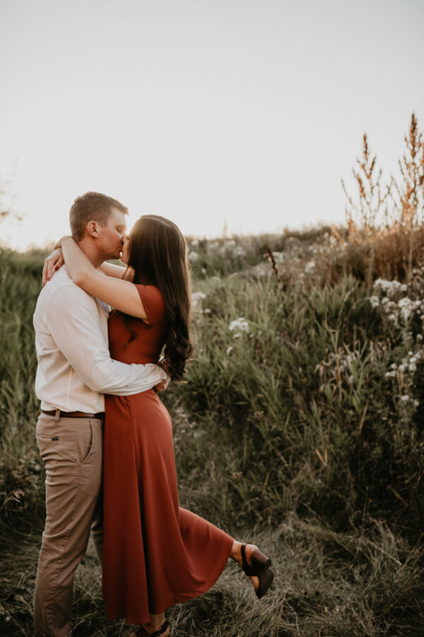 Alberta-fall-sunset-engagement