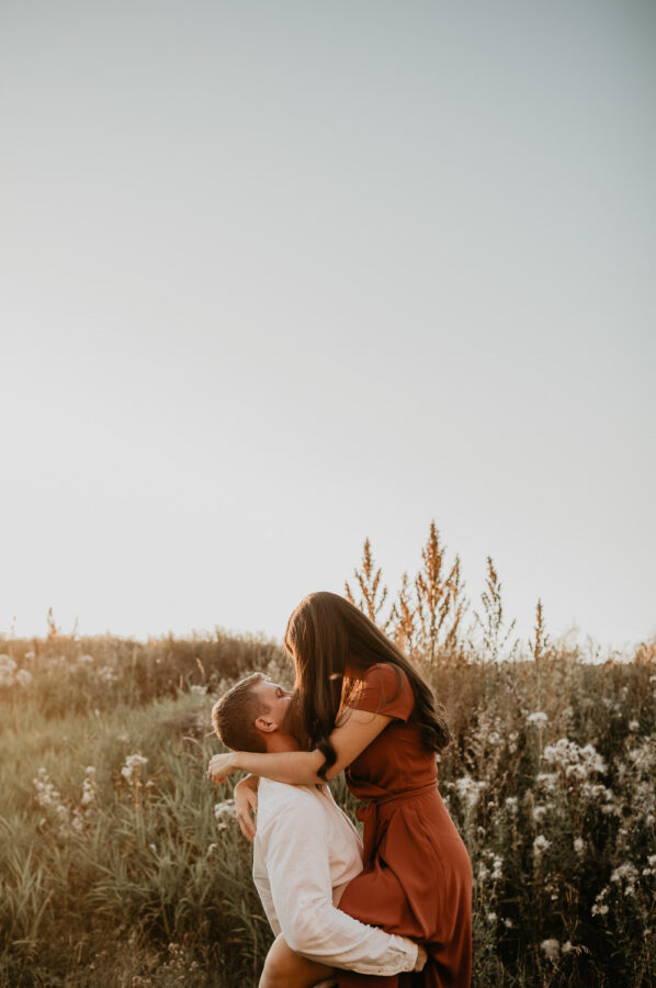 Alberta-fall-sunset-engagement