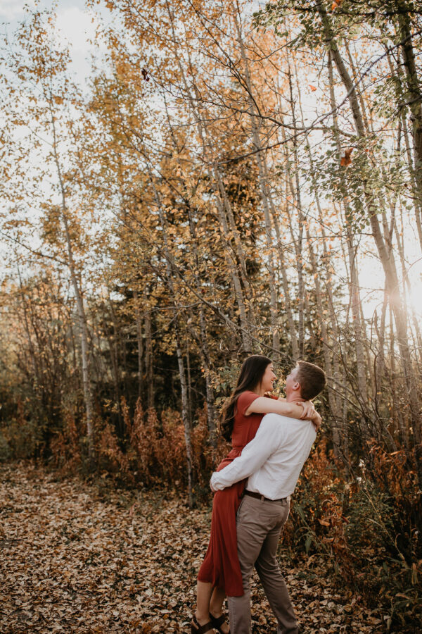 Alberta-fall-sunset-engagement