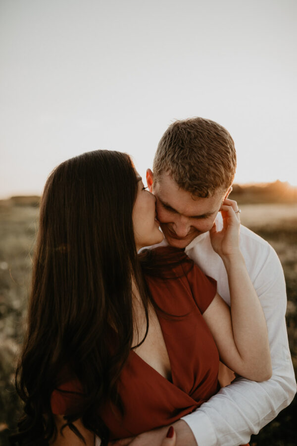 Alberta-fall-sunset-engagement