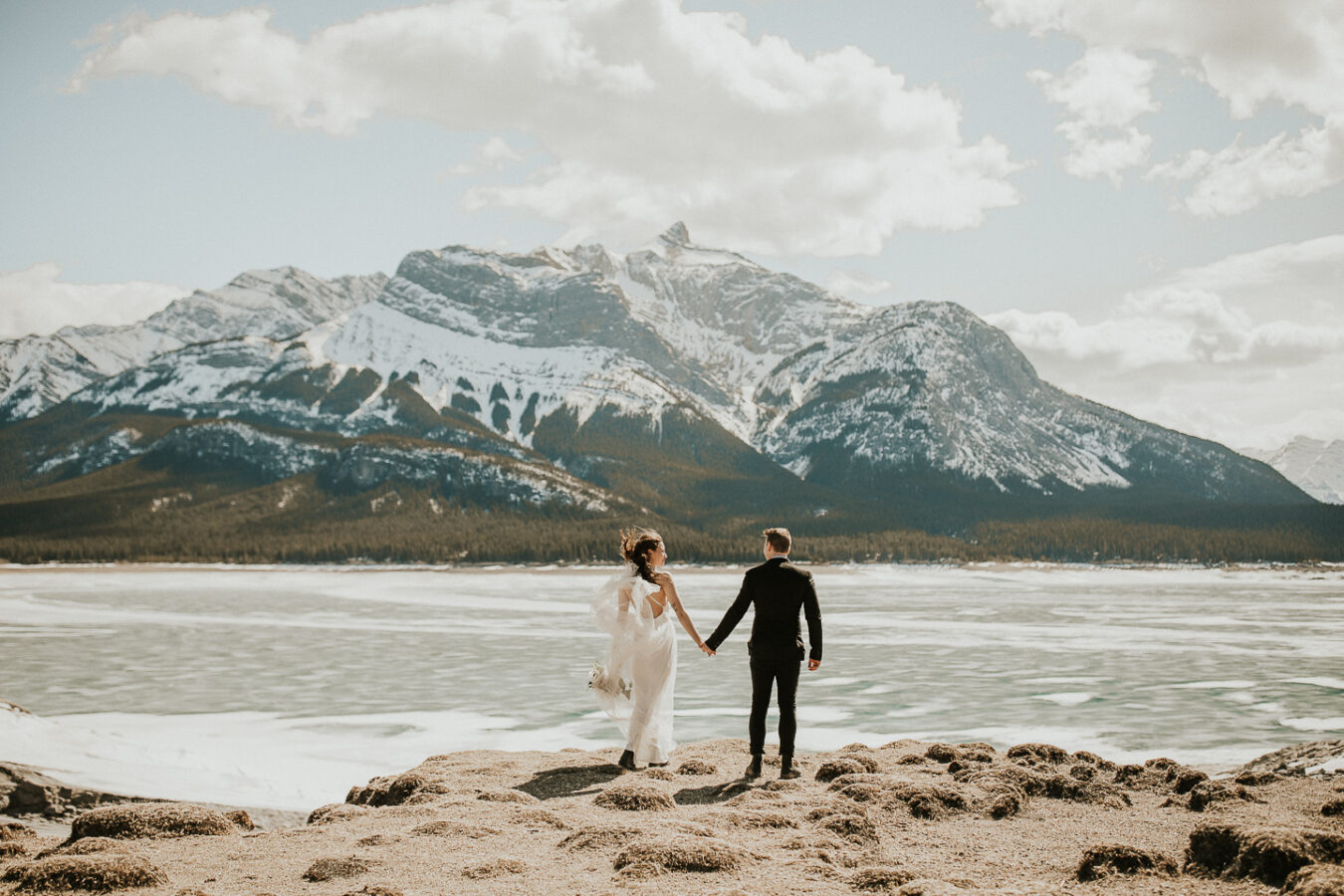 spring-nordegg-mountain-elopement