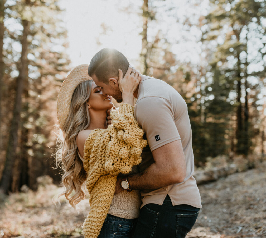 Yosemite-sunset-engagement