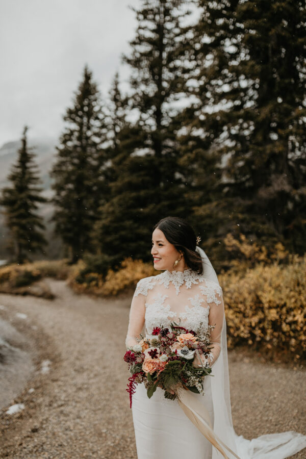 Banff-Moraine Lake-fall-elopement