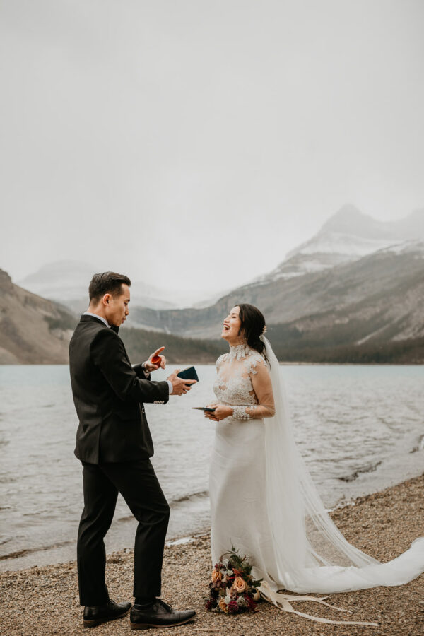 Banff-Moraine Lake-fall-elopement
