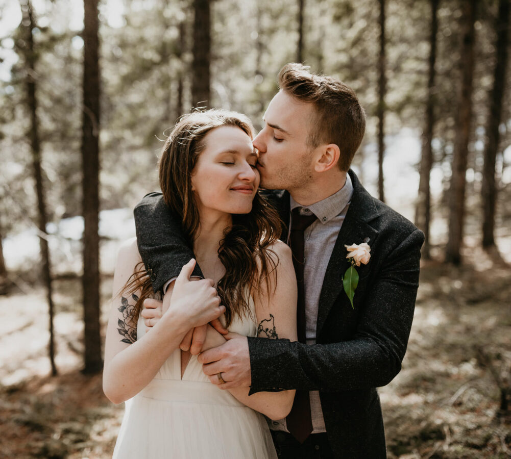 nordegg-spring-mountain-elopement