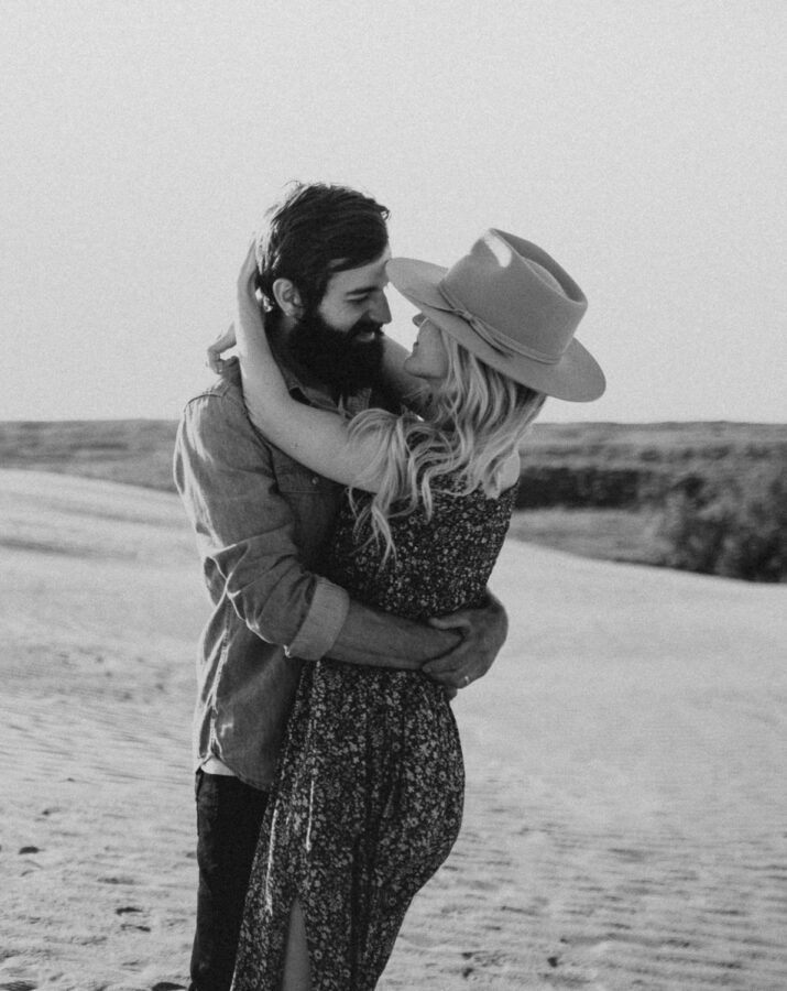 Sand dunes-couples-sunset-session