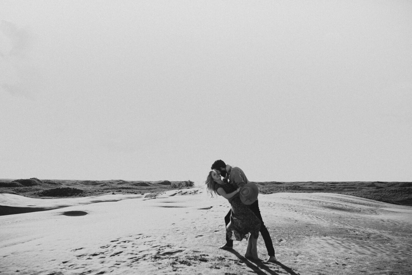 Sand dunes-couples-sunset-session
