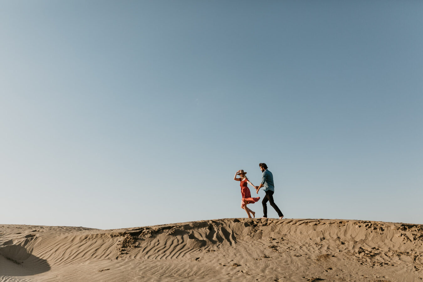 Sand dunes-couples-sunset-session