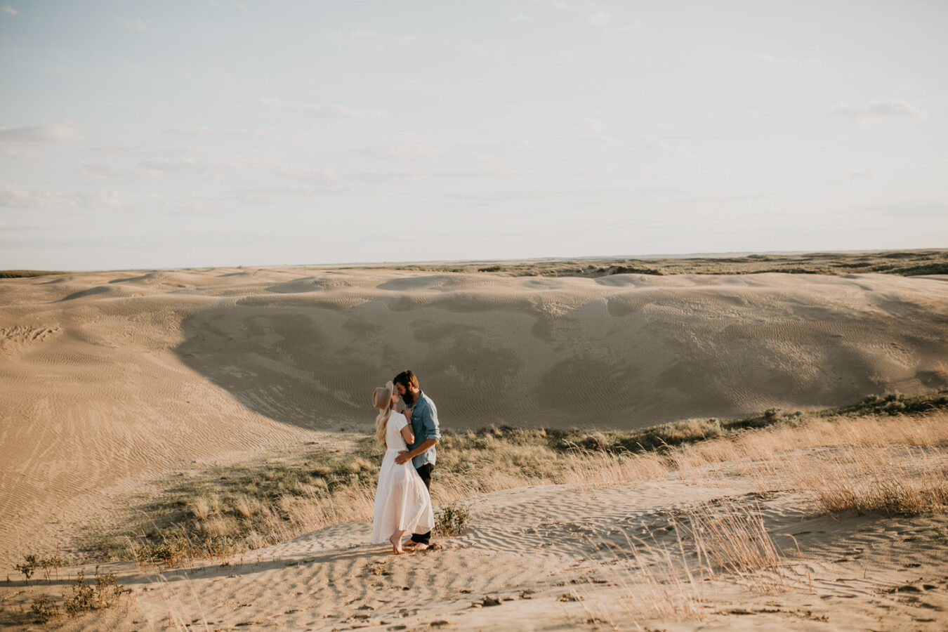 Sand dunes-couples-sunset-session