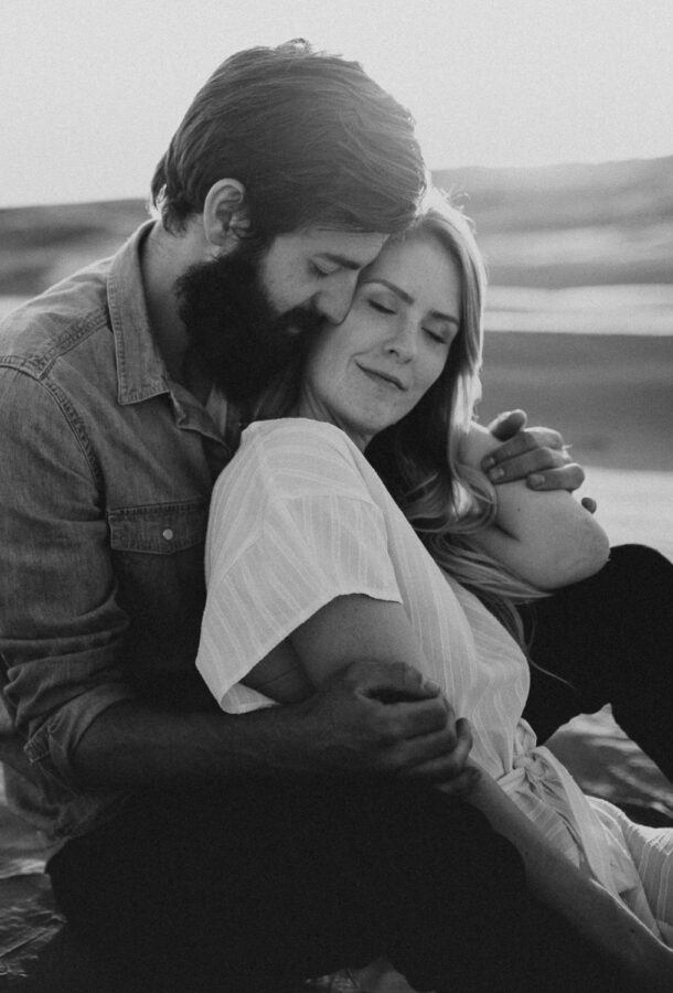 Sand dunes-couples-sunset-session