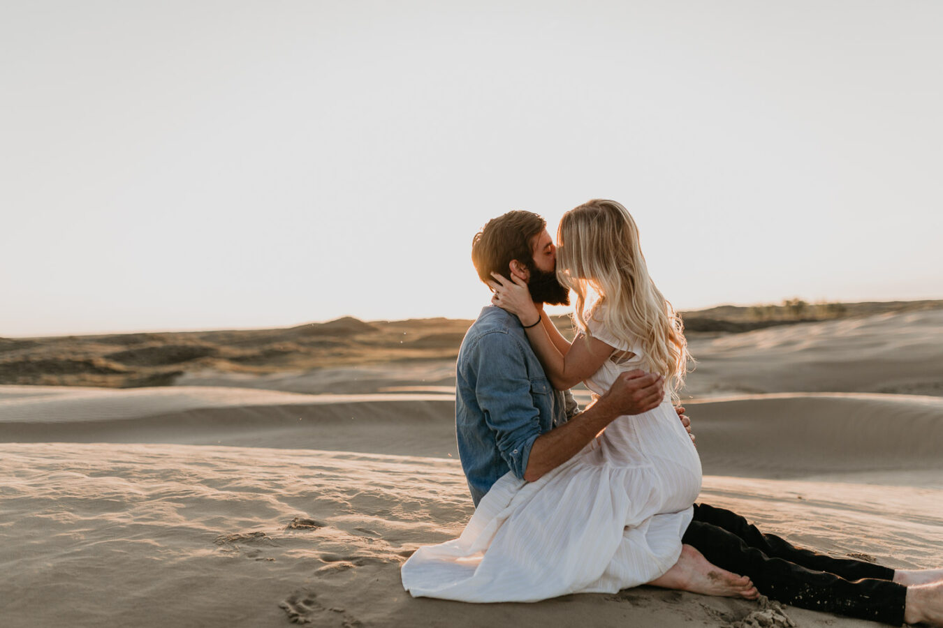 Sand dunes-couples-sunset-session