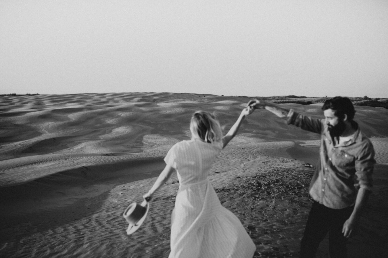 Sand dunes-couples-sunset-session