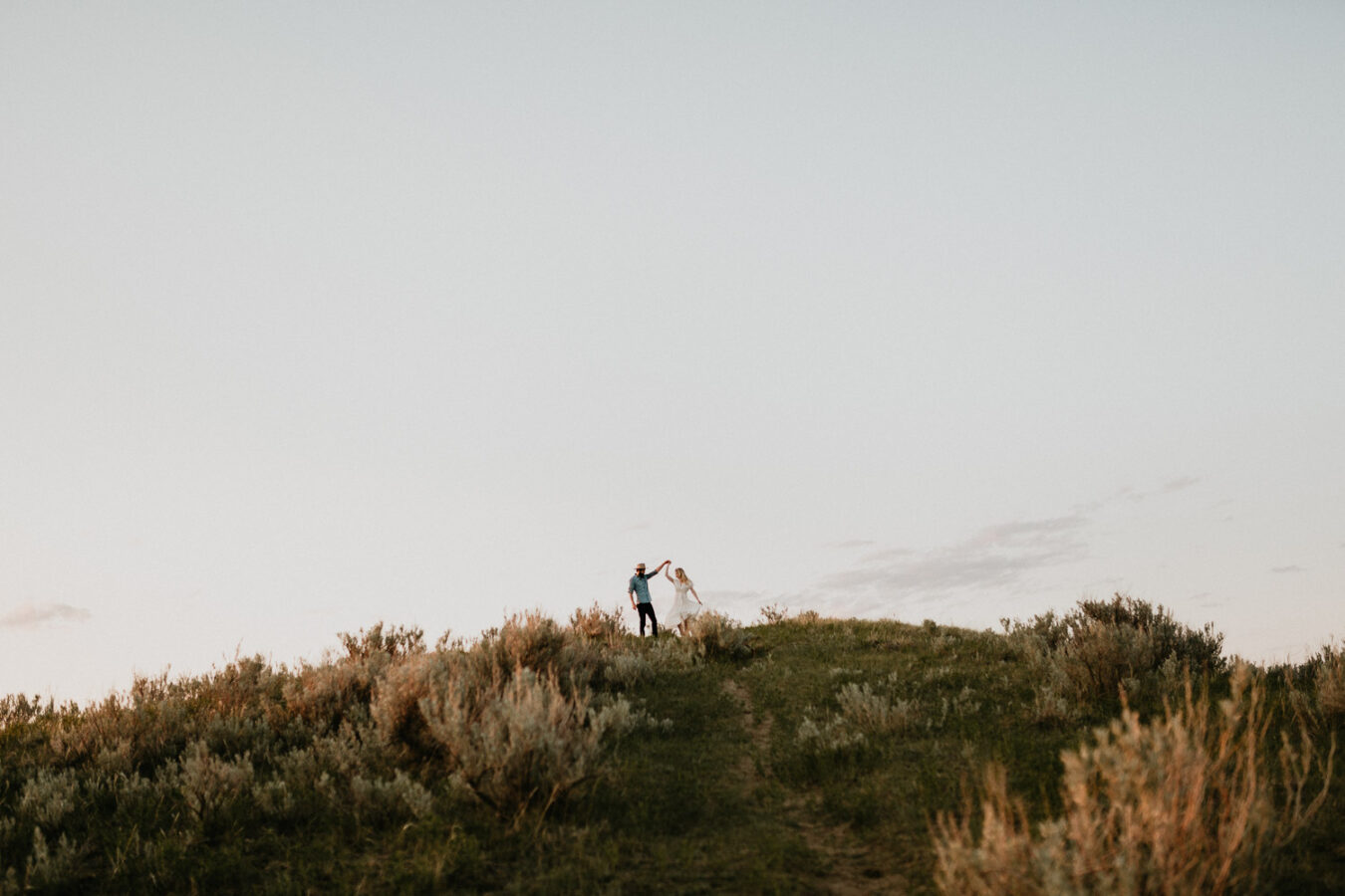 Sand dunes-couples-sunset-session